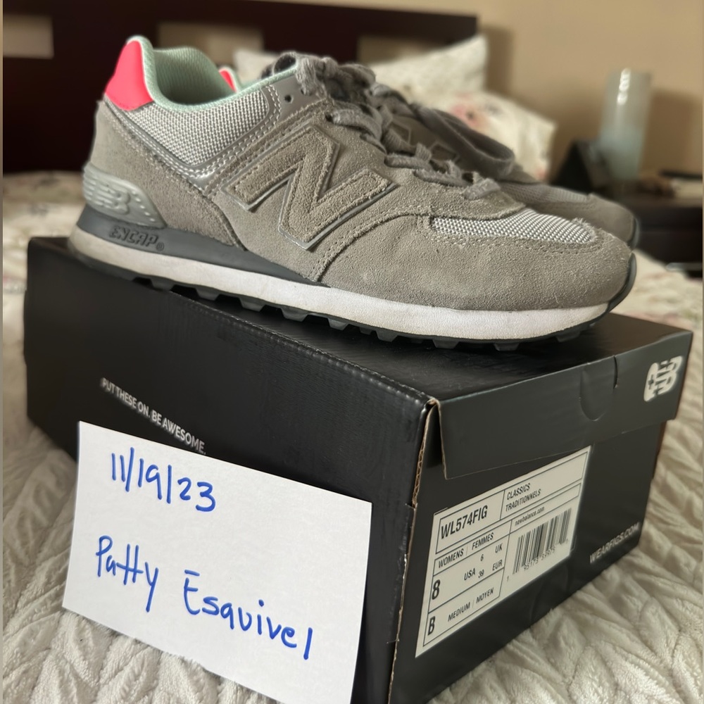 Used New Balance figs shoes, in great conditions size 8